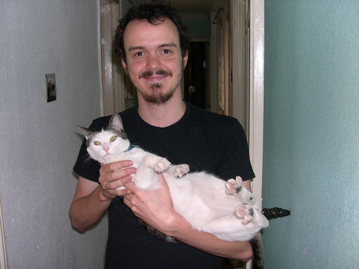 Cabezalí con su gato Nicolás